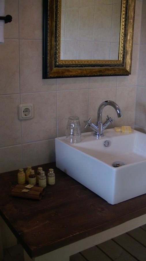 De Turfstaeker Bed & Breakfast Ospel ภายนอก รูปภาพ
